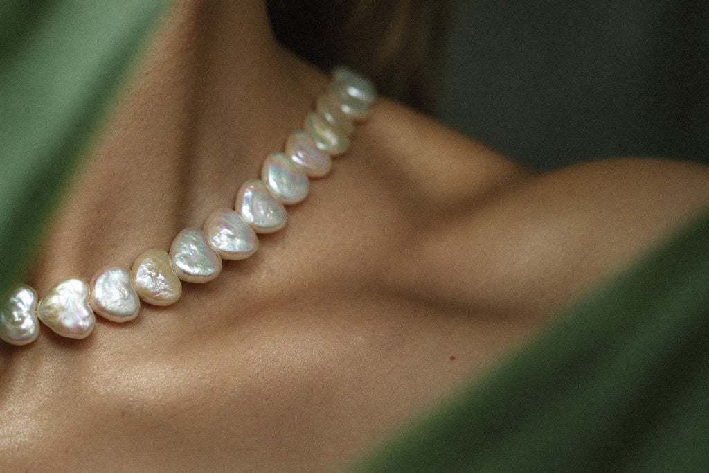 Heart Pearl Necklace, close-up
